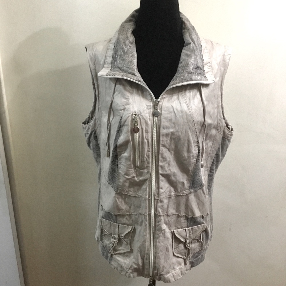 Faber German 🇩🇪 vest with shiny faux leather accents
